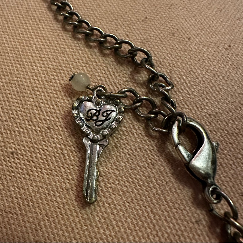 Betsey Johnson Lady Lock Skull Blue Beaded Vintage Necklace Large - Picture 10 of 13